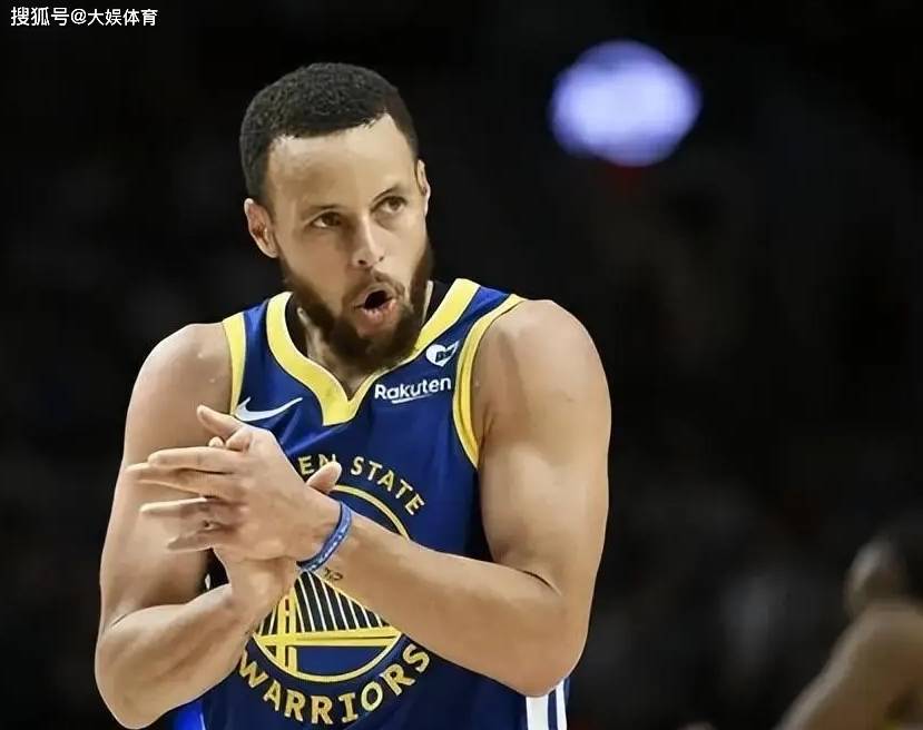 库里：三分球的“革命者”，引领NBA战术变革！的简单介绍
